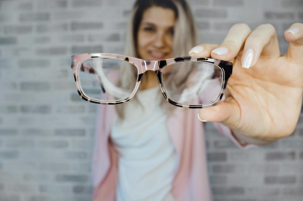 Lunettes écailles
