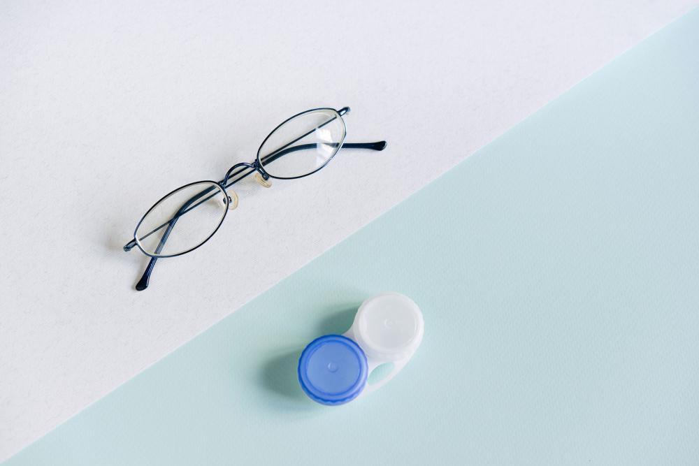 Lentilles-ou-lunettes